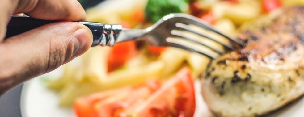 Pietų mėsa vyrų meniu potencijai